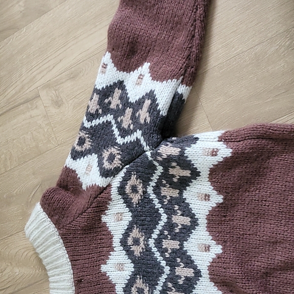 Comfy winter sweater - Picture 2 of 2